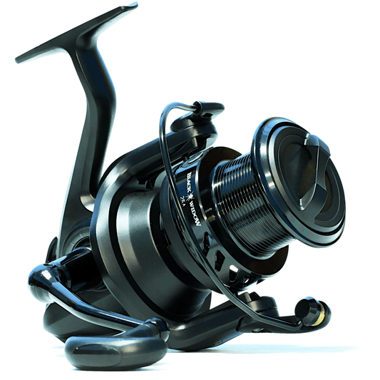 Daiwa Black Widow 25A Deep Spool Spinning Reel